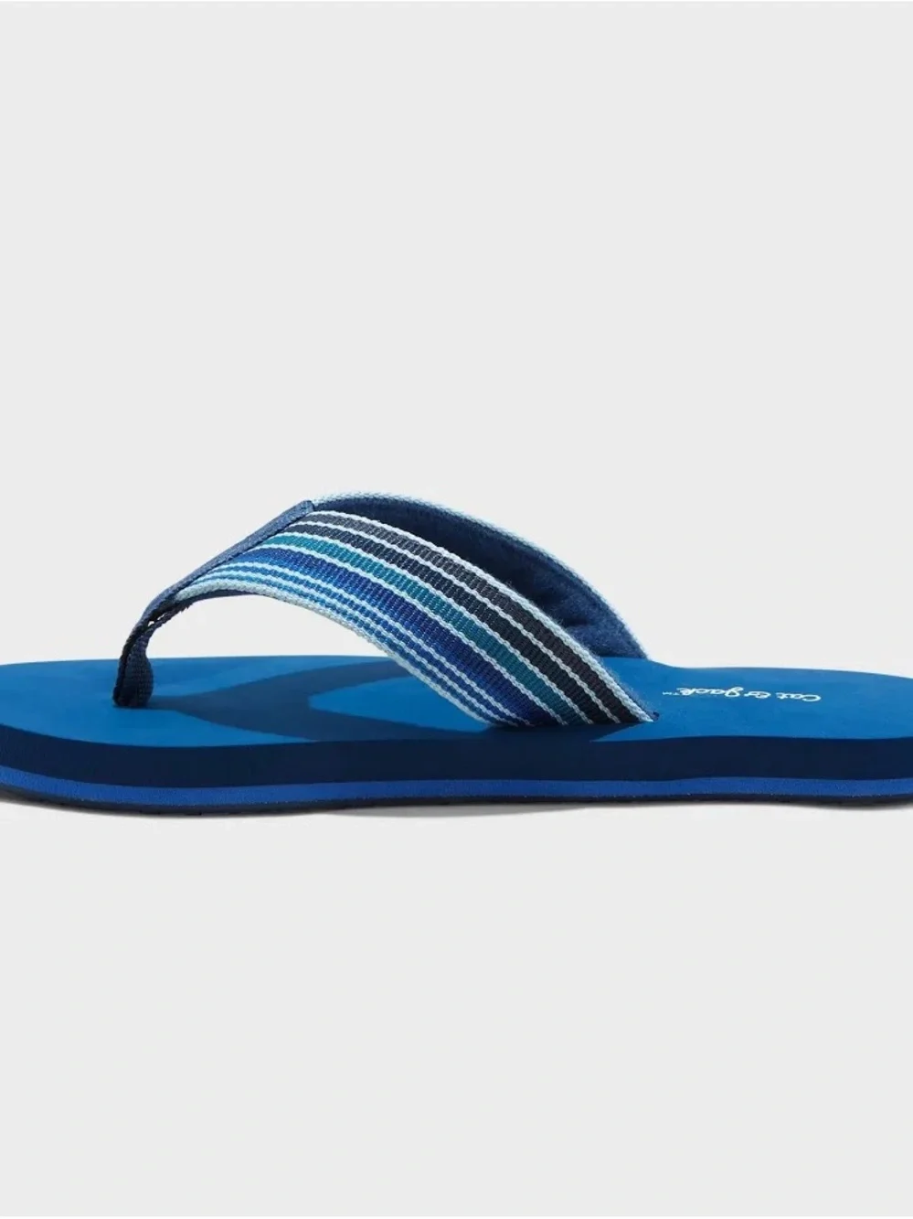 Cat & Jack Blue Striped Boys' Flip Flops